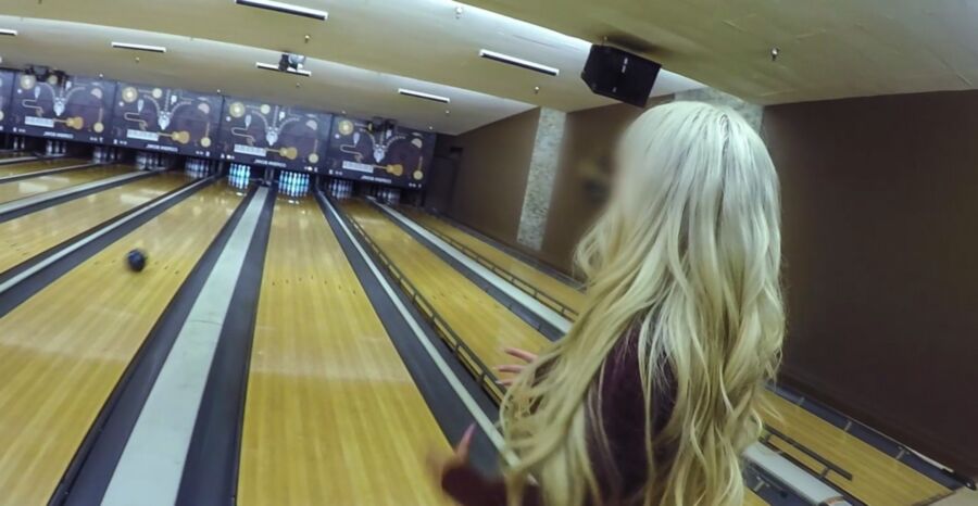 Brandi Bae | Thickie Bowling Lane Lust 3 of 84 pics