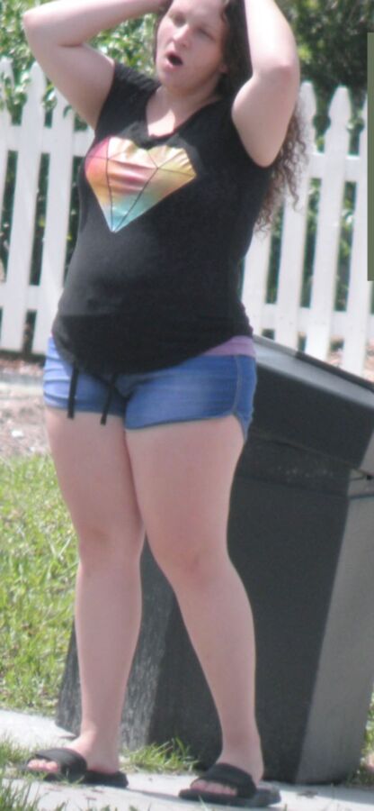 Chubby shorts curly makeout