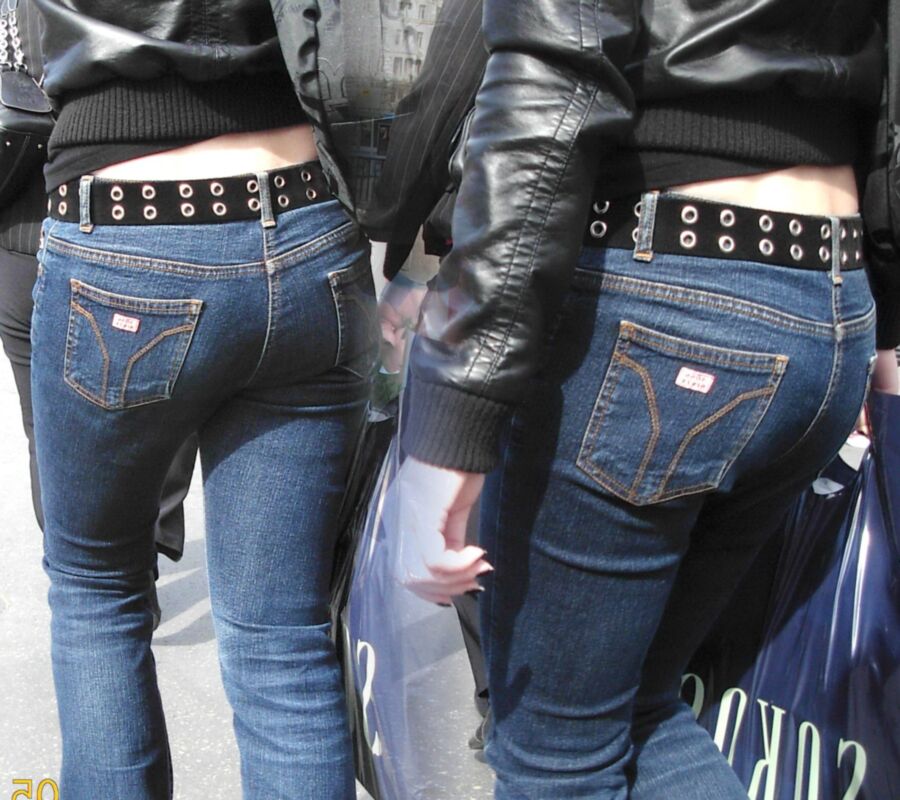 Fetish: Hot sexy jeans asses.... 9 of 50 pics