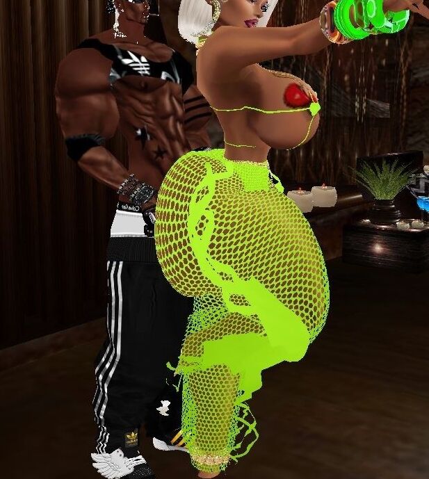 Imvu Bitches iiMzChoChiRoyaltyii 1 of 6 pics