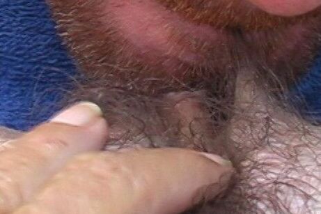 My Hairy Pussy Getting Licked 21 of 28 pics