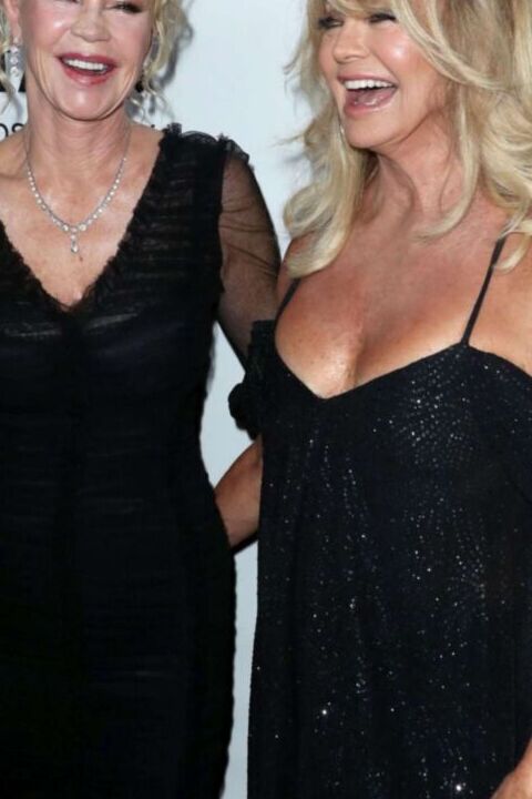 Melanie Griffith & Goldie Hawn 4 of 5 pics