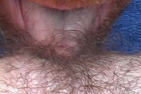 My Hairy Pussy Getting Licked 15 of 28 pics