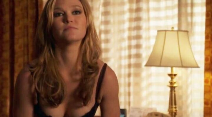 Julia Stiles - Blue TV Show 20 of 21 pics