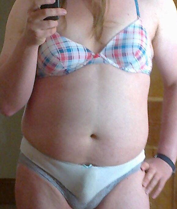 Tgirl Lottie (Fat Amateur Tgirl) 5 of 45 pics