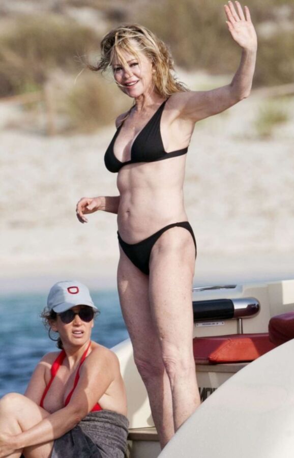 Melanie Griffith 14 of 30 pics