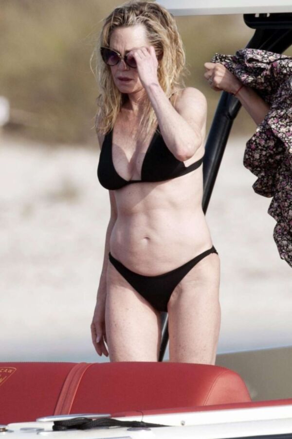 Melanie Griffith 3 of 30 pics