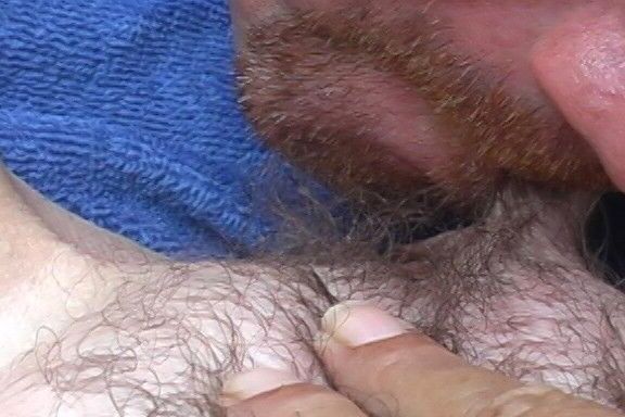 My Hairy Pussy Getting Licked 20 of 28 pics