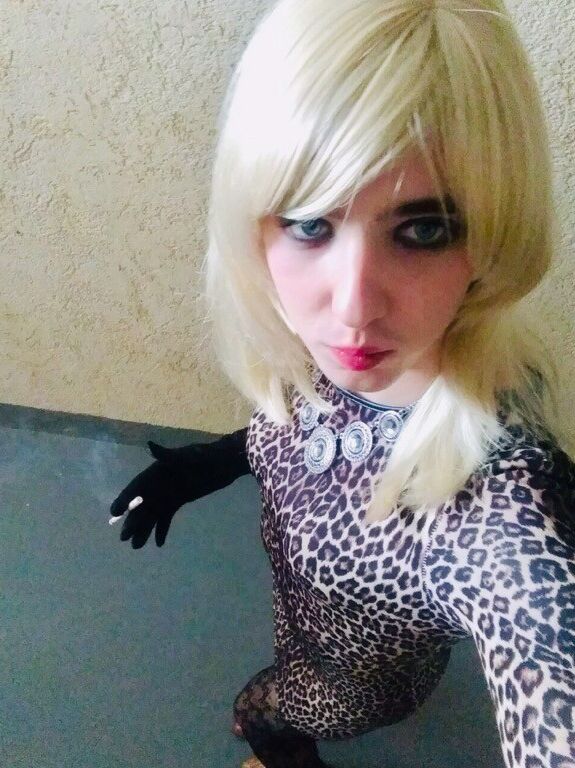 Anzhelika - pretty sissy faggot from Russia exposed 13 of 35 pics