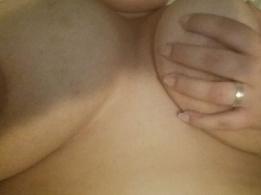 Fat Slut Shows Her Tits And Cunt 9 of 27 pics