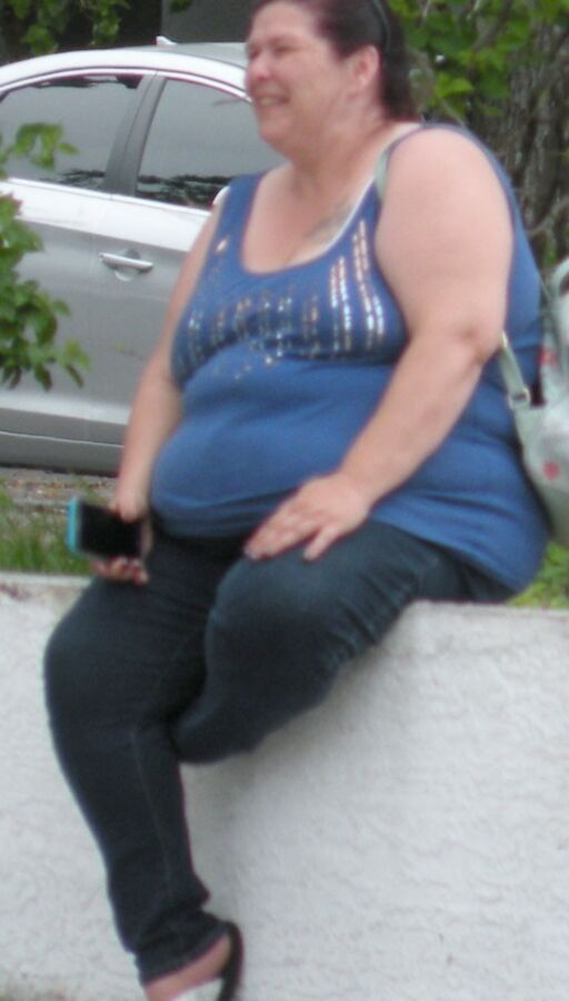 HUGE BELLY FL ssbbw in TIGHT SHIRT Super Thick Fat Girl HOOKER? 5 of 18 pics