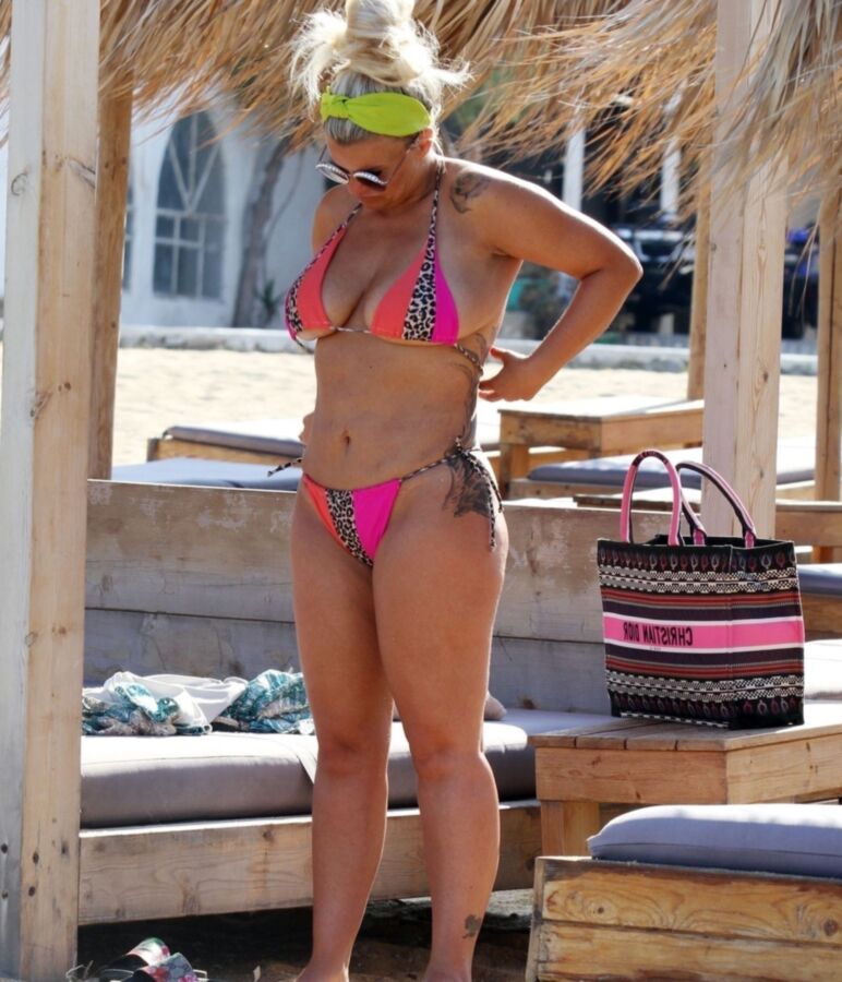 Kerry Katona - Busty, Topless British Celeb hangs out her Boobs 12 of 59 pics