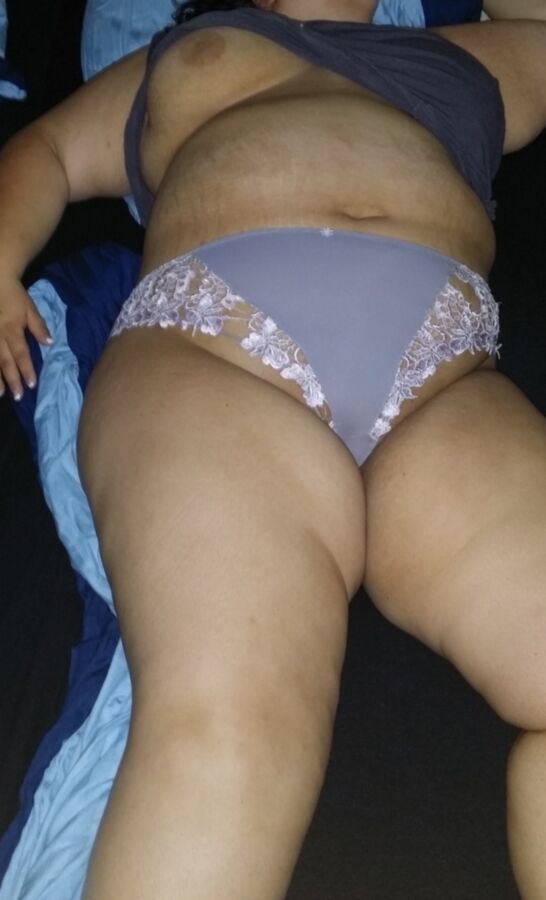 Sleeping Amateur Fat Slut Exposed 15 of 17 pics