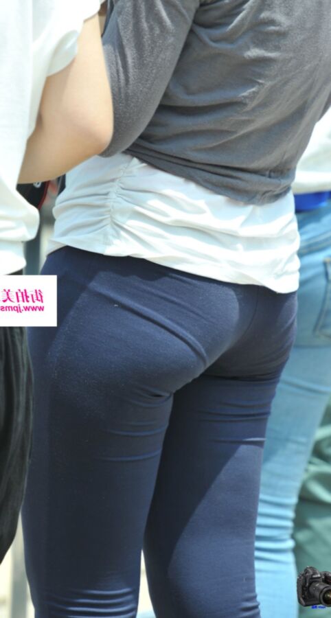 Candids: Clothes so tight, so that panties poke out (VPL) 22 of 71 pics