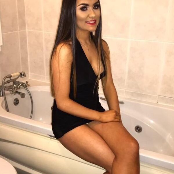 Dumb chav slag teens 21 of 182 pics