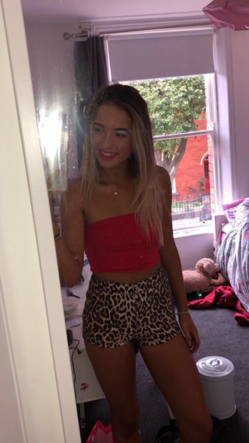 Dumb chav slag teens 9 of 182 pics