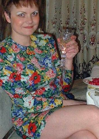 Pretty face of Russian slut Lora 14 of 142 pics