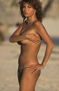 Raquel Welch is my dream woman 4 of 9 pics