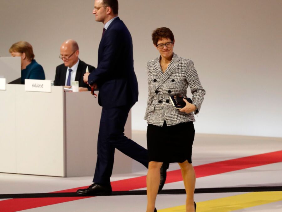 Nackt karrenbauer annegret kramp