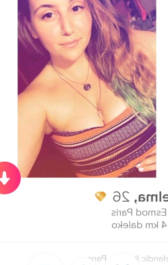 Girls from Tinder - July 11 of 100 pics