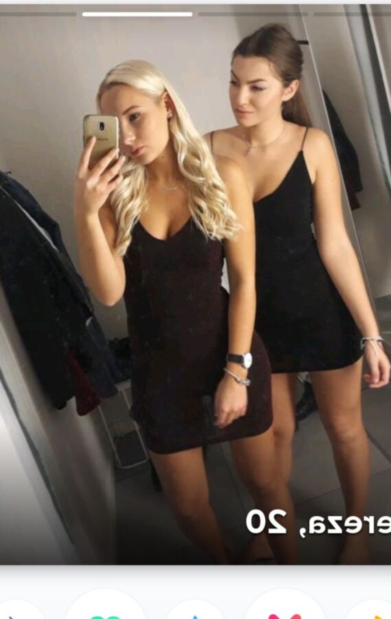 Girls from Tinder - July 15 of 100 pics