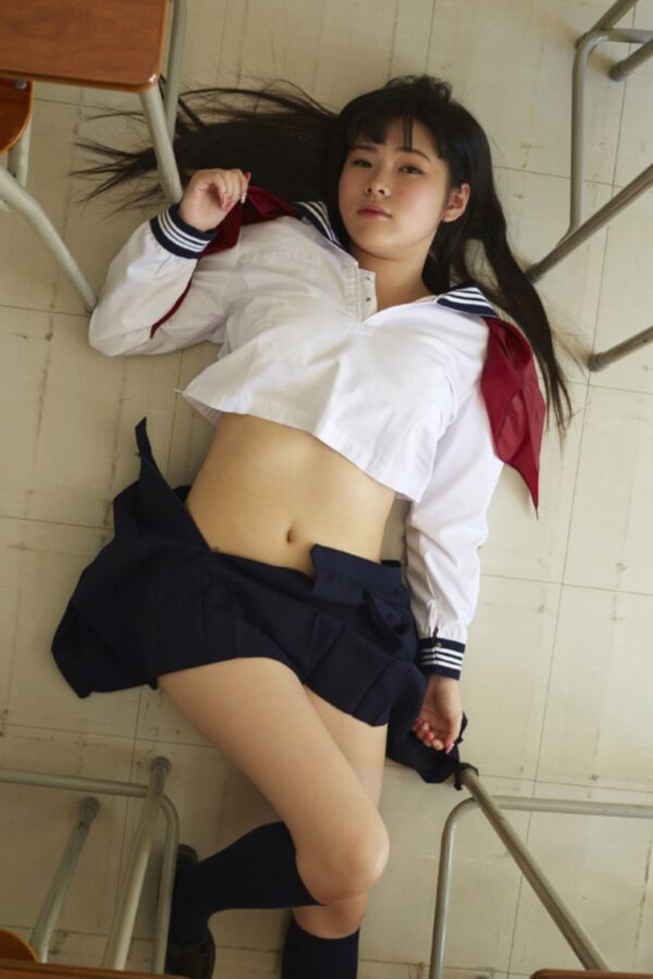 Busty schoolgirl Chika Yuki 15 of 54 pics