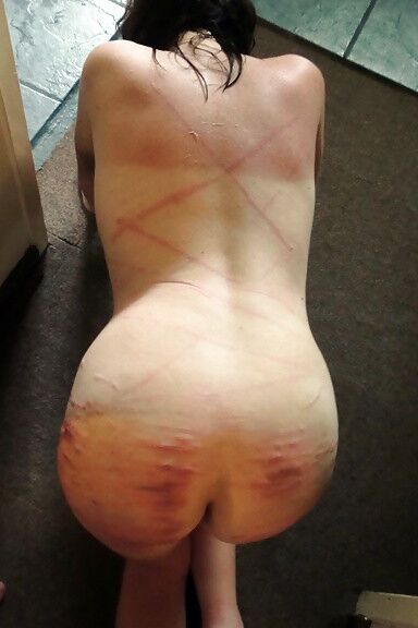 BDSM / Spanking / Torture / Bound tit 5 of 45 pics