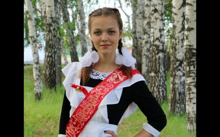 Russian graduates mix 15 of 97 pics