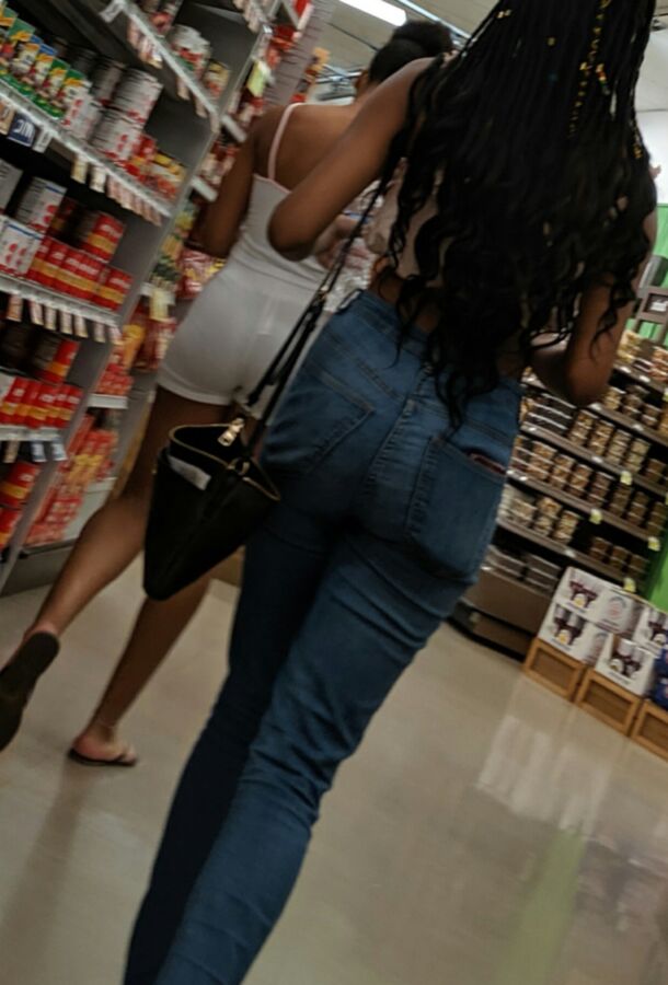 Ebony teens shopping 15 of 34 pics