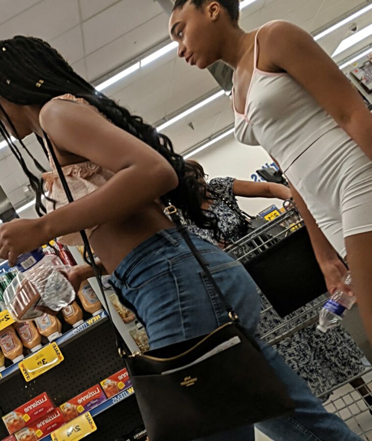 Ebony teens shopping 19 of 34 pics