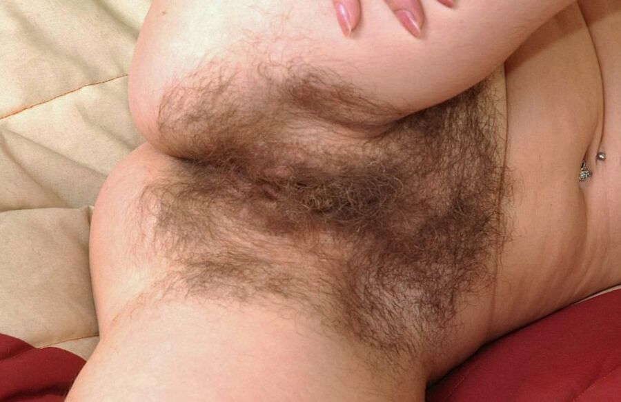 Naturally Hairy Unshaved Cunts and Inner Thighs 18 of 68 pics