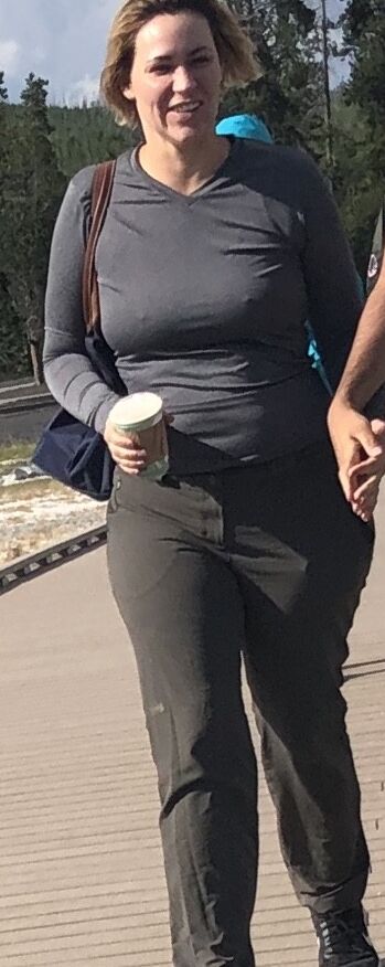 PHAT PAWG 6 of 6 pics