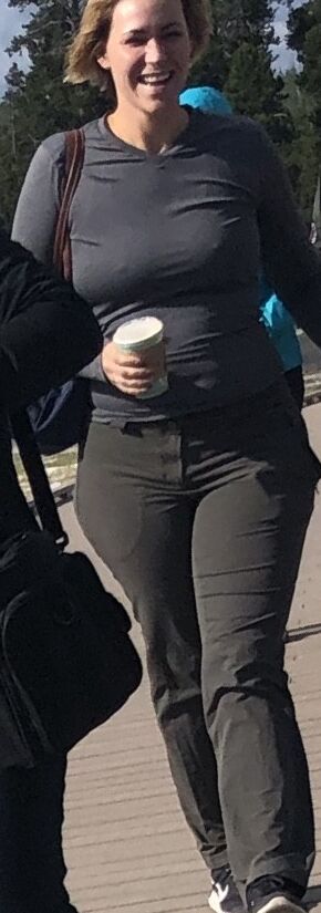 PHAT PAWG 5 of 6 pics