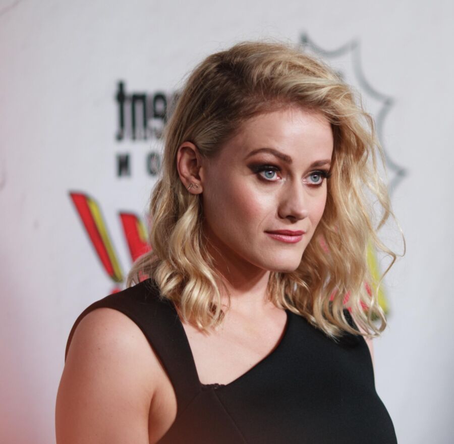 Olivia Taylor Dudley 20 of 226 pics