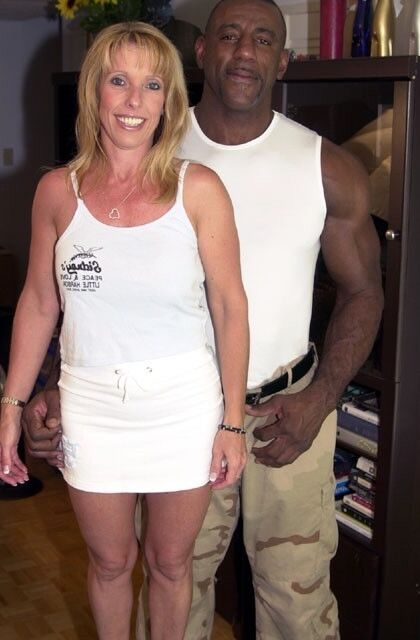 White Girls with Big Black Buddies 8 of 72 pics