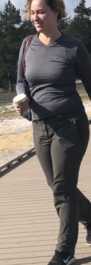 PHAT PAWG 4 of 6 pics