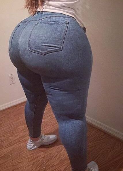 More Fat Asses in Jeans 3 of 11 pics