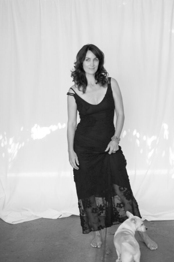 Carrie Ann Moss 7 of 71 pics