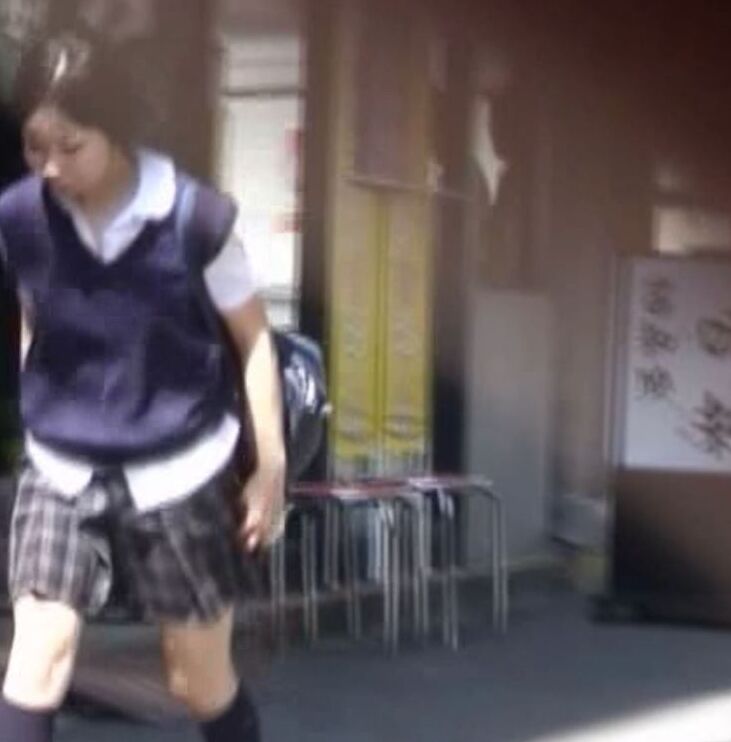 Japanese schoolgirls sharking  19 of 180 pics