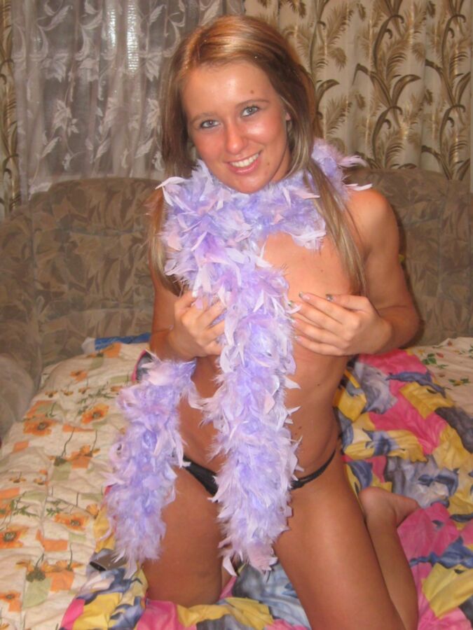 Nude Amateur Pics - Sweet Teen Homemade Sex 12 of 81 pics