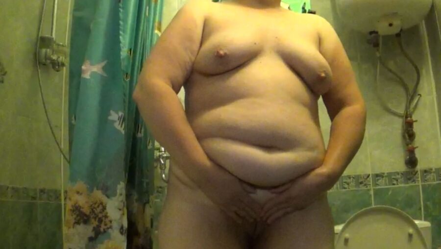Fat-ass whore 11 of 46 pics