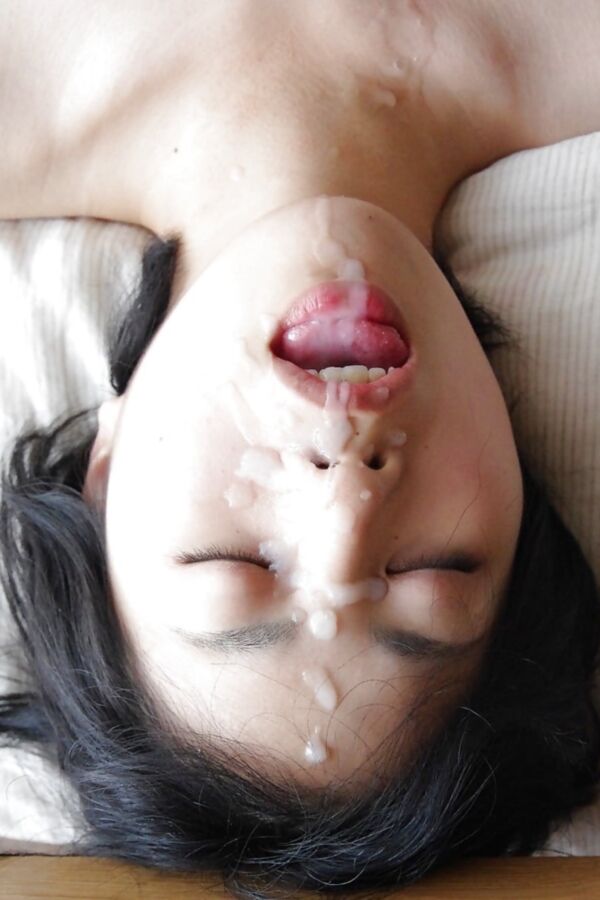CUMSHOT ON FACE 21 of 28 pics