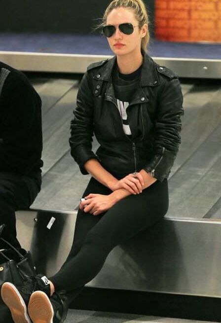 Candice Swanepoel at JFK Airport in NYC 2 of 4 pics