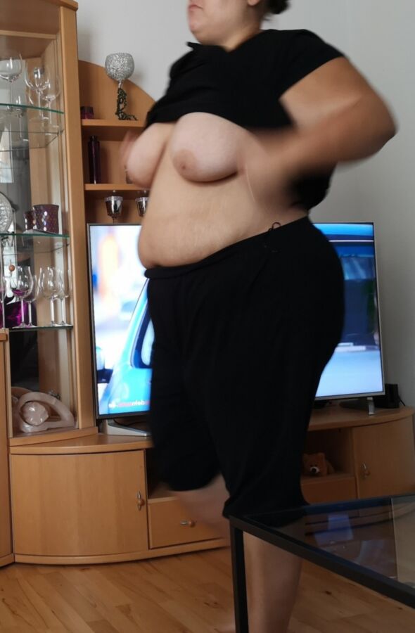 Fat Pig Slut Exposing Her Saggy Udders 6 of 7 pics