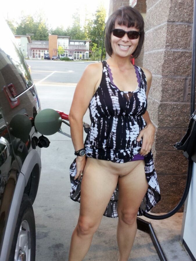 Flashing at the pumps 15 of 42 pics