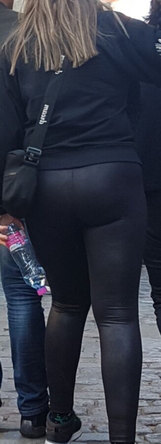 Candids Asses... Again  12 of 23 pics