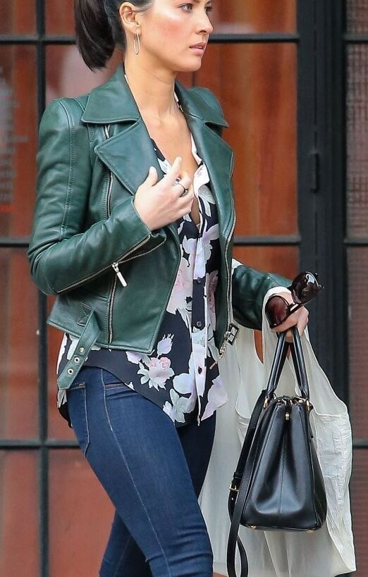 Olivia Munn Leaving Her Hotel In New York 8 of 8 pics