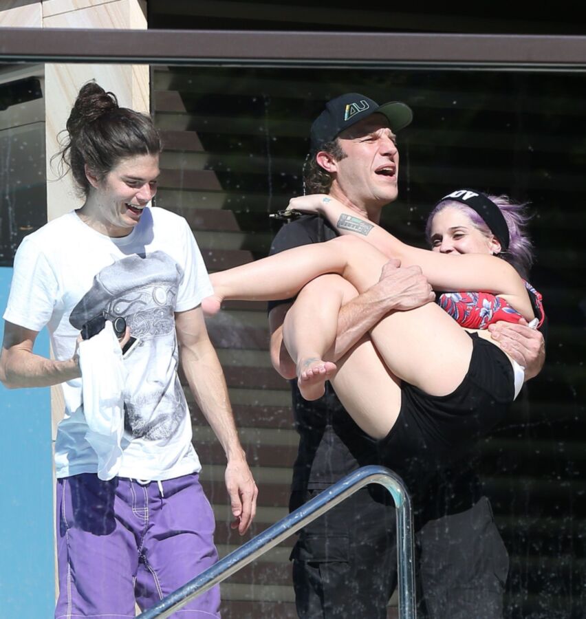 Kelly Osbourne Red Floral Bikini Candids in Sydney 10 of 21 pics