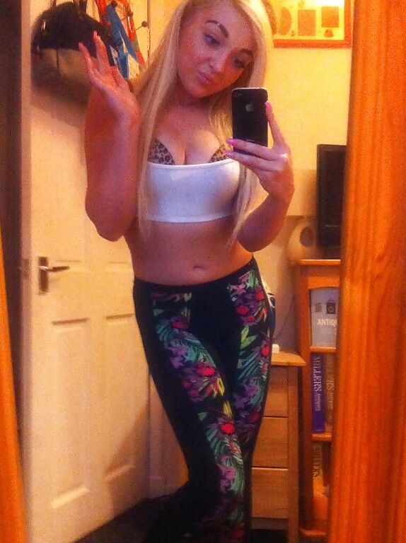 Teen Blonde Chav Needs Comments 22 of 43 pics