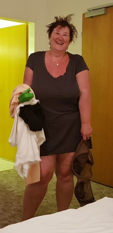 clothed BBW granny 2 of 4 pics